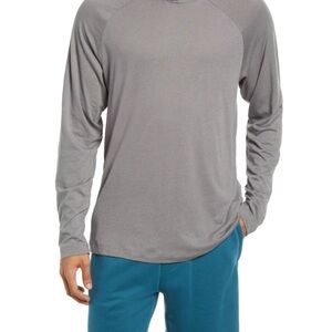 ALO Yoga Hooded Gray Long Sleeve Tee